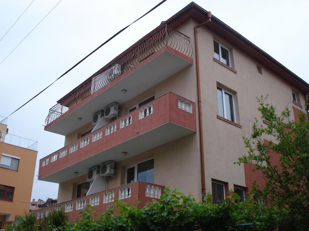 فندق Moni 85 Family House سوزوبول المظهر الخارجي الصورة